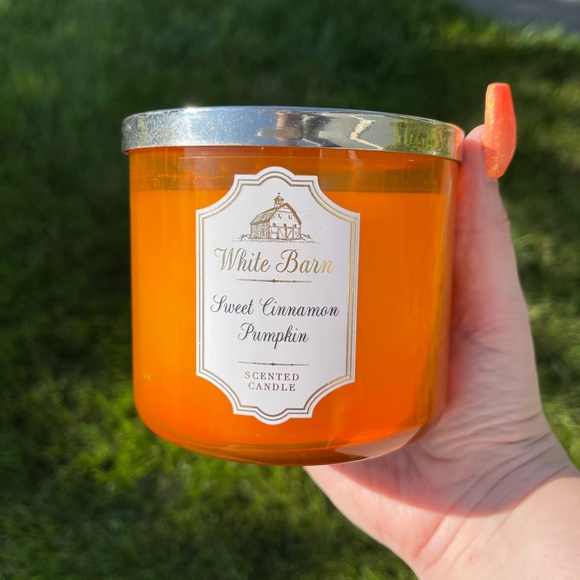 Bath and body works candle